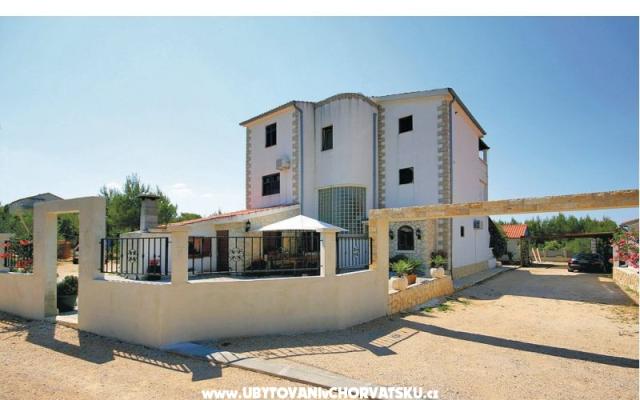 Apartamenty Mirjana - nocleg Sibenik Chorwacja