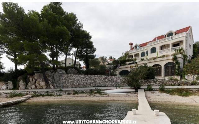 Vila Rajič - nocleg Slano Chorwacja