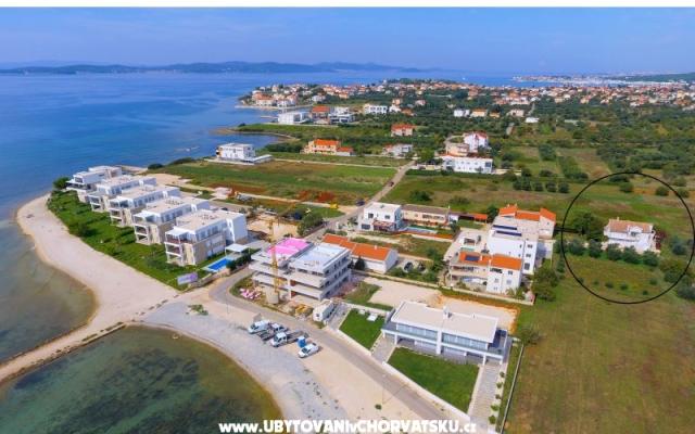 Apartamenty Ela - nocleg Sukosan Chorwacja