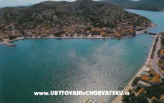 Apartamenty Gomilica - nocleg Tisno Chorwacja