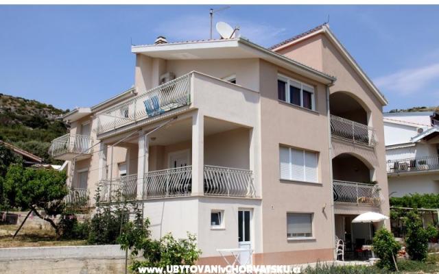 Apartamenty Perišić - nocleg Trogir Chorwacja