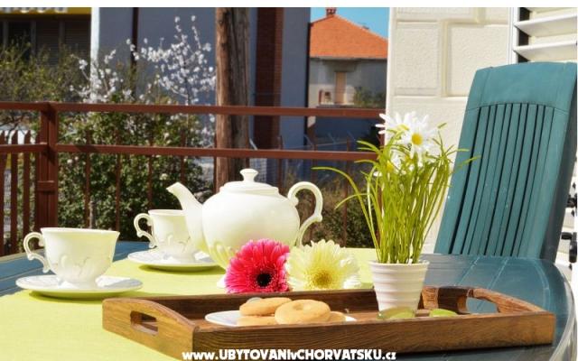 Apartamenty Ana i Vinka - nocleg Trogir Chorwacja