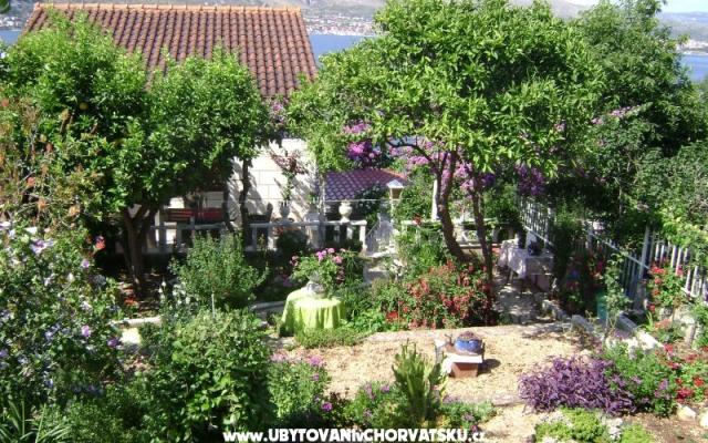 Apartamenty Bešker - nocleg Trogir Chorwacja