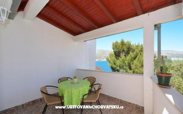 Apartamenty Mladen - nocleg Trogir Chorwacja