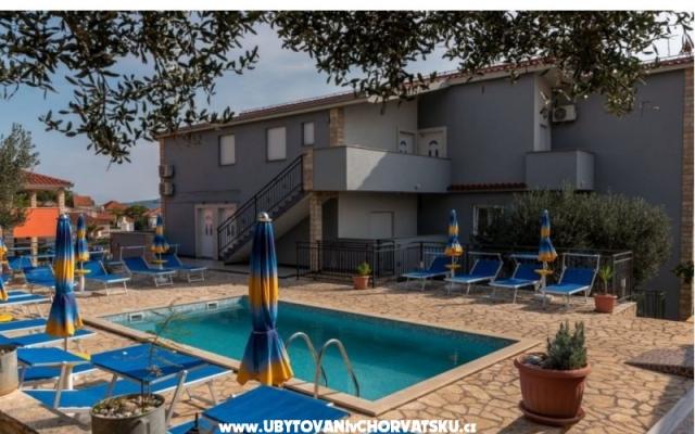 Apartamenty Petra - nocleg Trogir Chorwacja