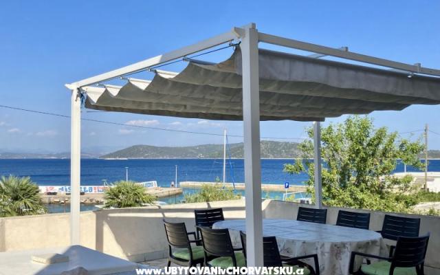 Apartamenty Villa Ana - nocleg Trogir Chorwacja