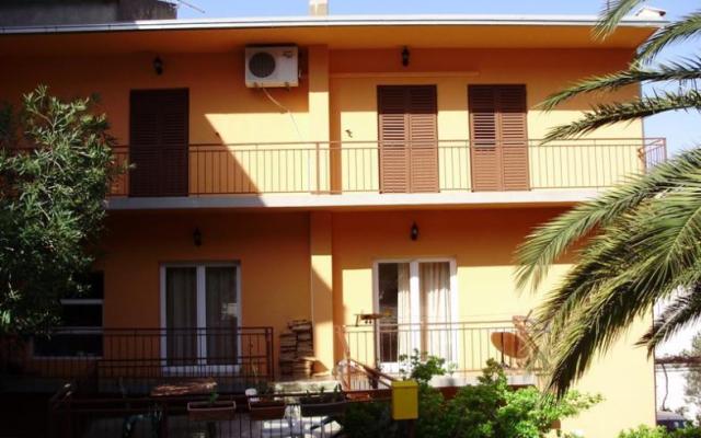 Apartamenty Tri palme - nocleg Tucepi Chorwacja