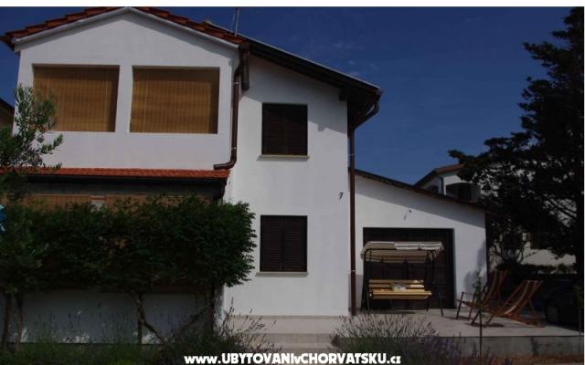 Apartamenty Dora - nocleg eiland Vir Chorwacja