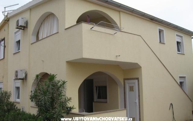 Apartamenty otok Vir - nocleg eiland Vir Chorwacja