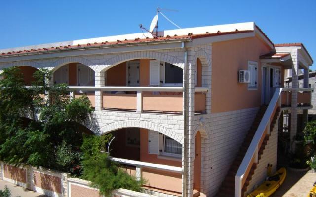 Apartamenty Vlašić otok Vir - nocleg eiland Vir Chorwacja