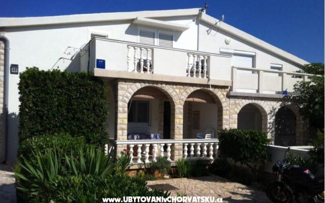 Apartament IVA - VIR - nocleg eiland Vir Chorwacja