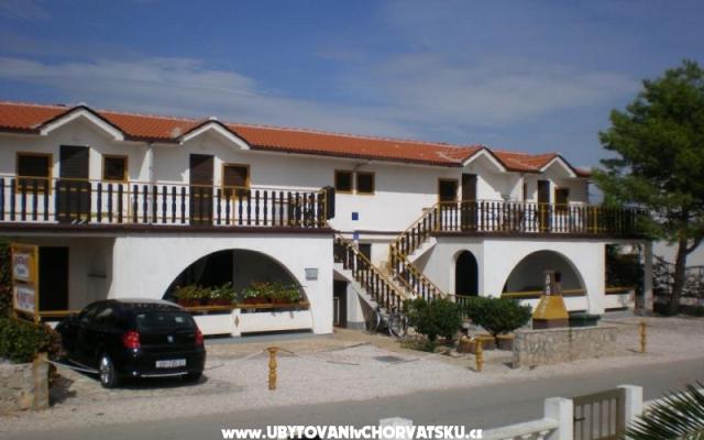 Apartamenty Pogacic - nocleg eiland Vir Chorwacja