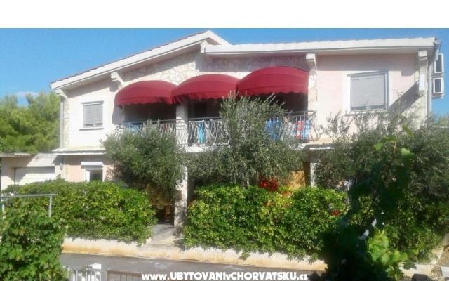 Dom Aqualis - nocleg eiland Vir Chorwacja