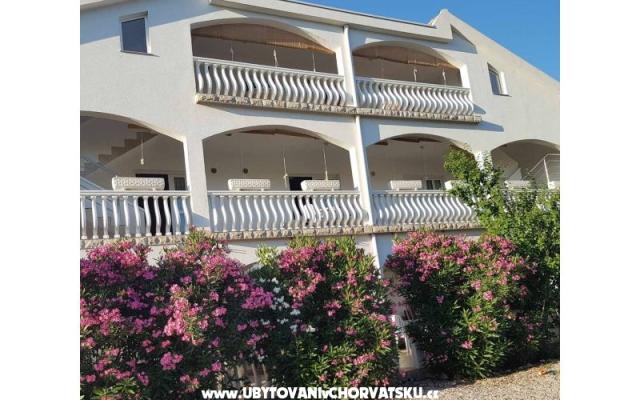 Vila Katarina - nocleg eiland Vir Chorwacja