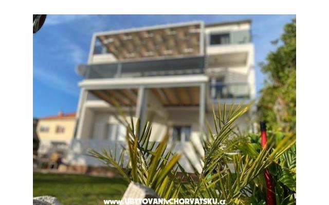 Apartamenty Jabuka - nocleg Vodice Chorwacja