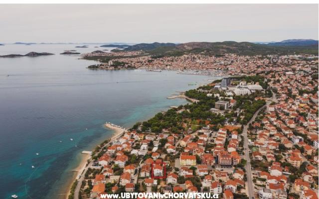 Apartamenty Karlov - nocleg Vodice Chorwacja