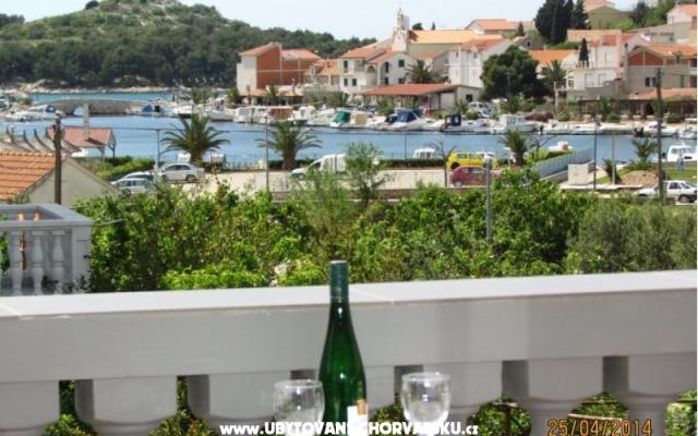 Apartamenty Klara  - nocleg Vodice Chorwacja