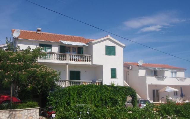 Apartamenty A1 - nocleg Vodice Chorwacja