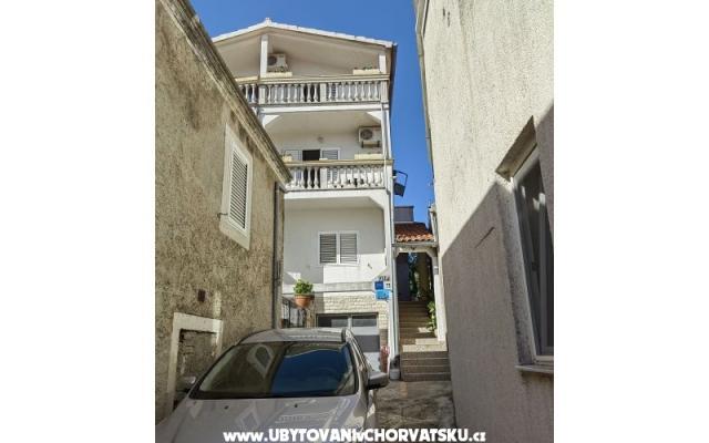 Apartamenty Vulin - nocleg Vodice Chorwacja