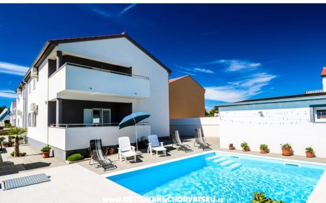 Apartamenty Zlatko - nocleg Zadar Chorwacja