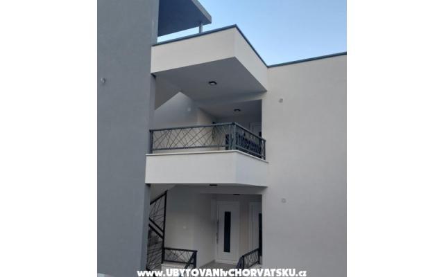 Apartamenty Bevanda Zaostrog - nocleg Zaostrog Chorwacja