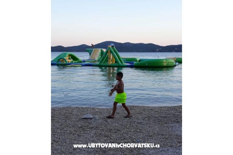 VILLA BERNARD..150 m plaža DRAŽICA – foto 47