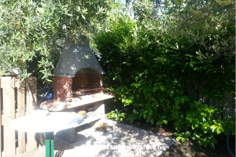 Vila Smirna 4*  z basenem  – foto 15