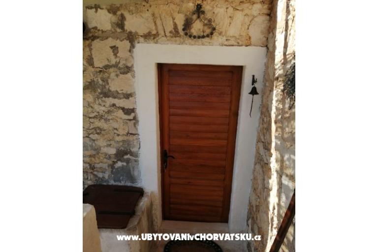 Kamienny dom za odmor Ostojić – foto 20