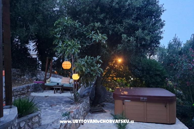 PRIVATE JACUZZI Sea View Dom  – foto 7