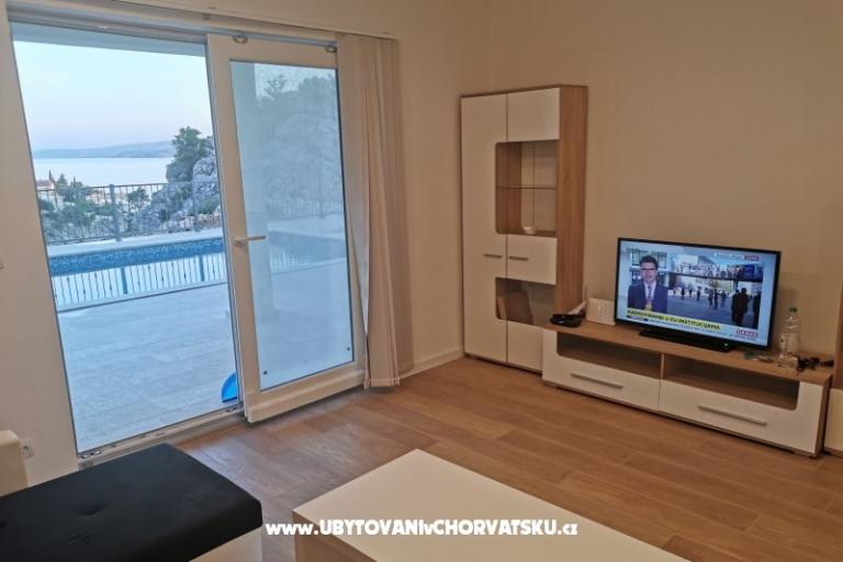 Beachfront Dom Robert z basenem – foto 10