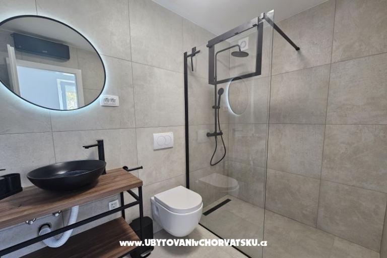 Beachfront Holiday Dom Ivana with – foto 6