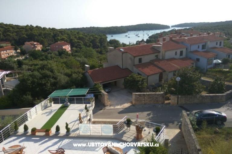 Villa Luka - jacuzzi, pool, sauna – foto 3