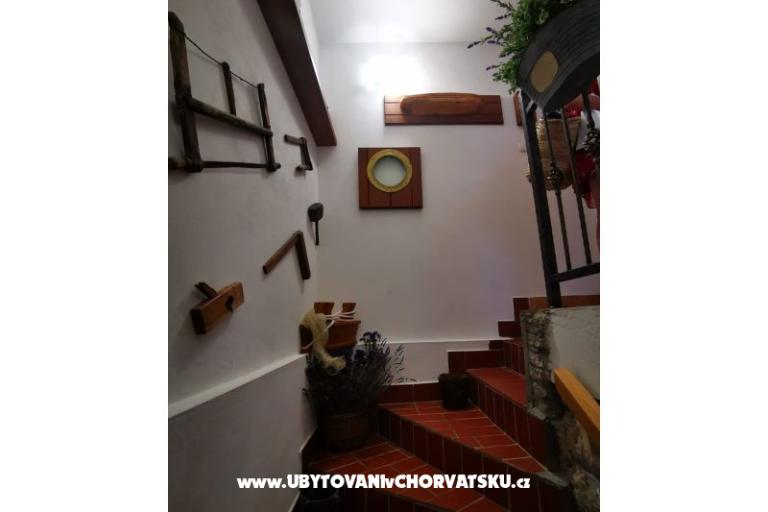 Stara kamena kuca - Apartament Andrij – foto 3