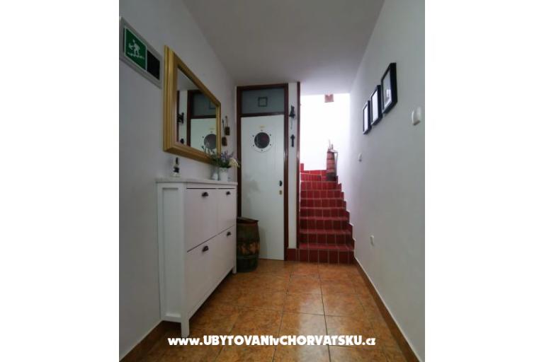Stara kamena kuca - Apartament Andrij – foto 4