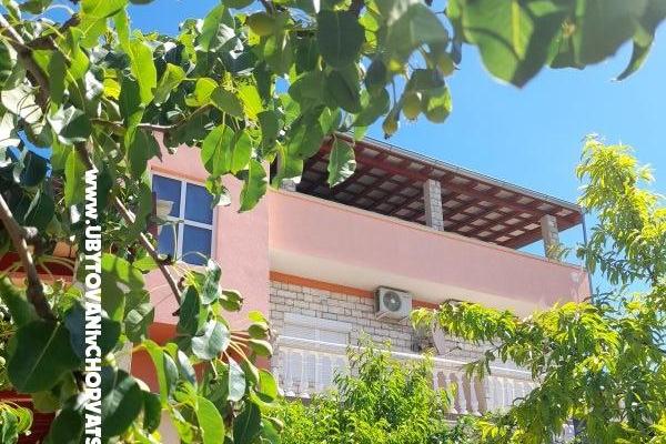 Apartamenty Tomic – foto 2