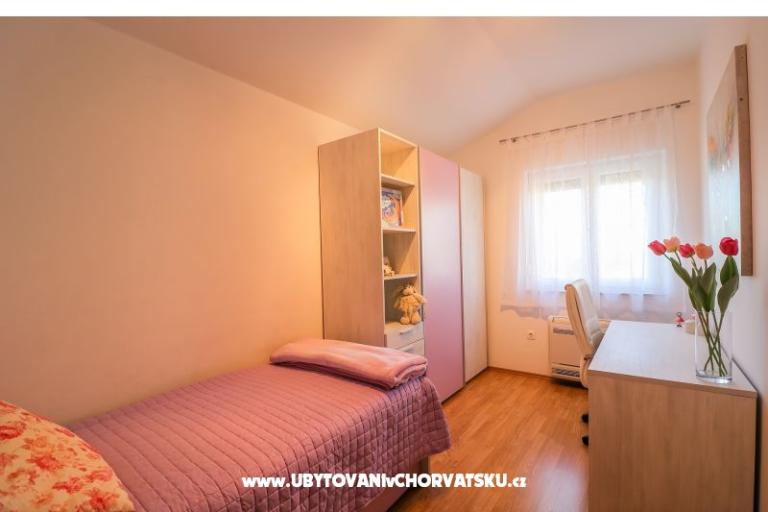  Dom z basenem - Villa Marijana  – foto 14