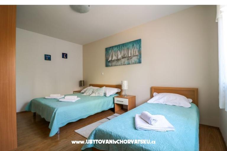  Dom z basenem - Villa Marijana  – foto 17