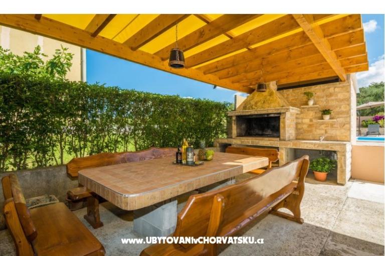  Dom z basenem - Villa Marijana  – foto 7