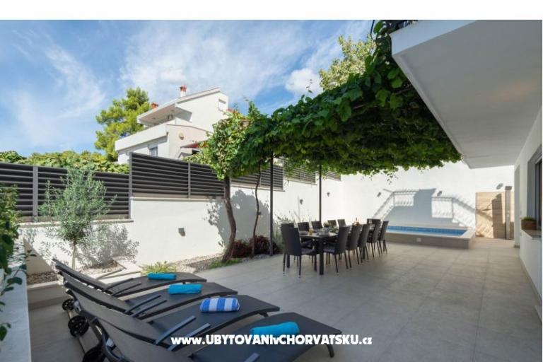 Villa Marante z basenem – foto 24