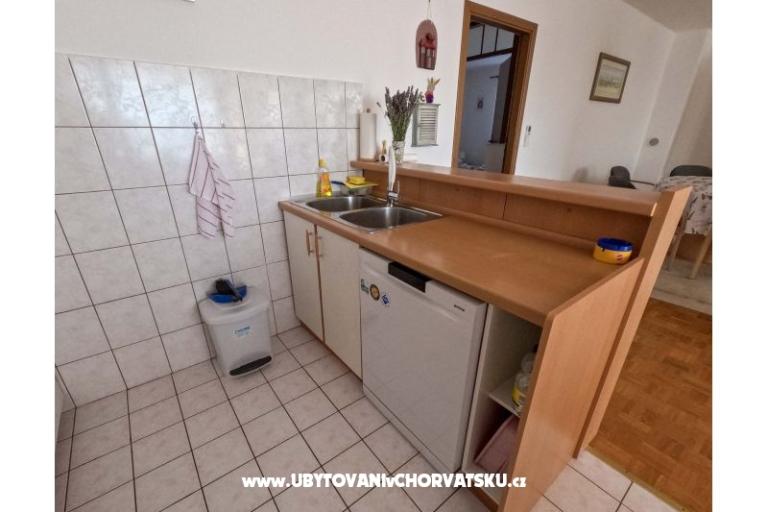 Apartament uz more i plažu – foto 11