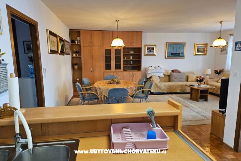 Apartament uz more i plažu – foto 13