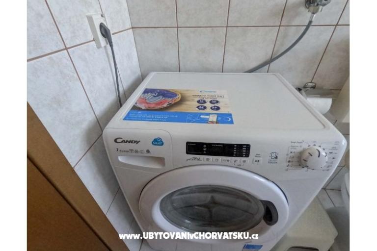 Apartament uz more i plažu – foto 33