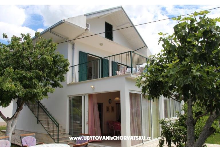 Dom Sunčani dvori  – foto 13