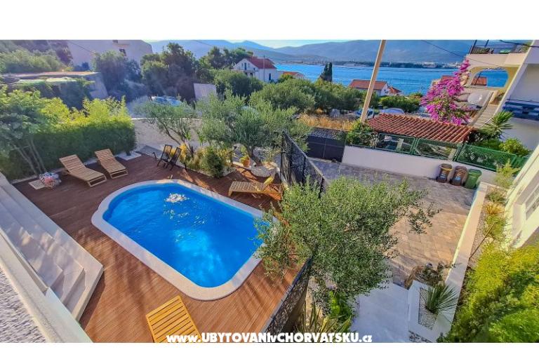 The Three Flowers Pool Dom – foto 17