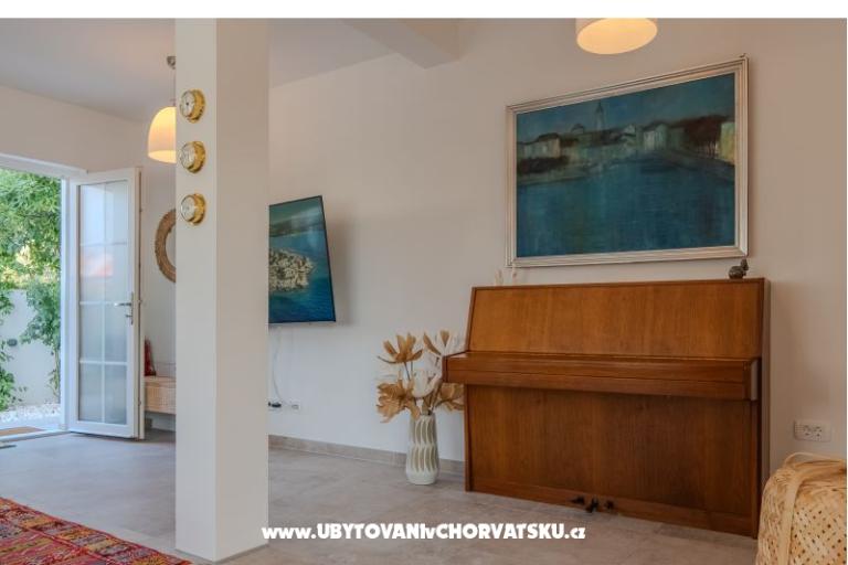 The Three Flowers Pool Dom – foto 23