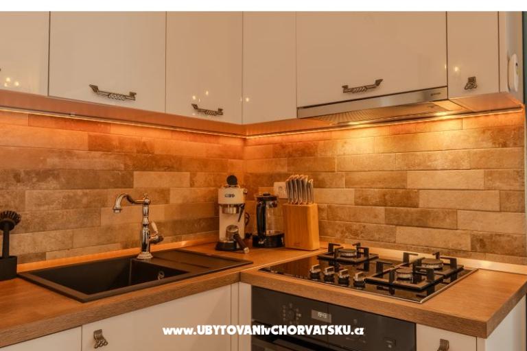 The Three Flowers Pool Dom – foto 33