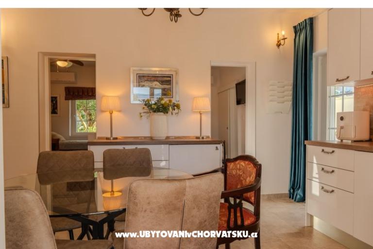 The Three Flowers Pool Dom – foto 36