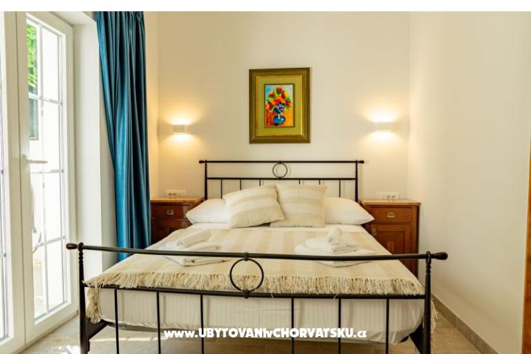 The Three Flowers Pool Dom – foto 44