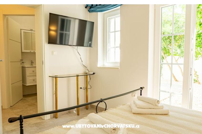 The Three Flowers Pool Dom – foto 45