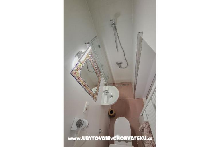 The Three Flowers Pool Dom – foto 51